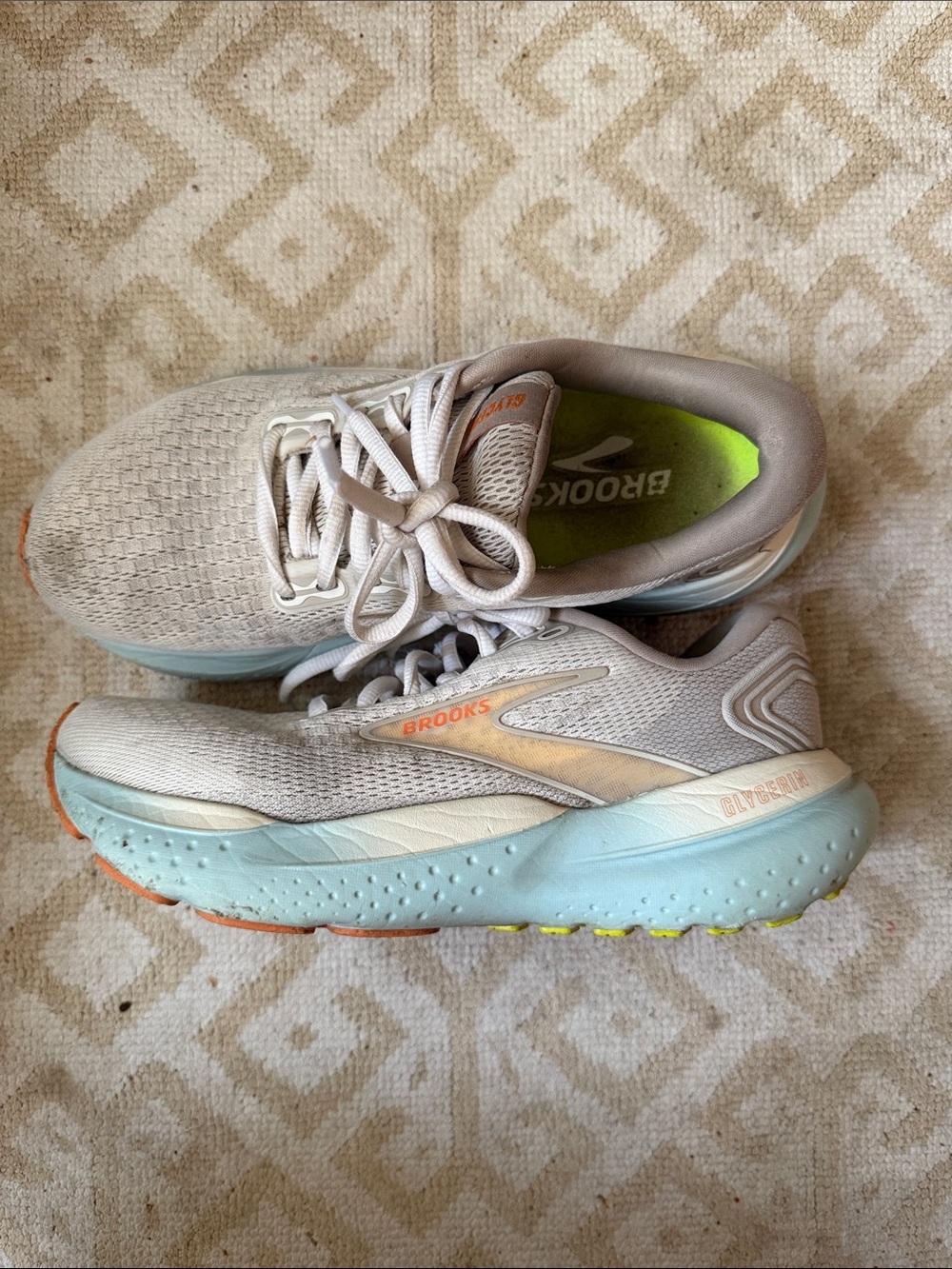 Brooks Women’s Light Gray & Pale Blue Running Shoes